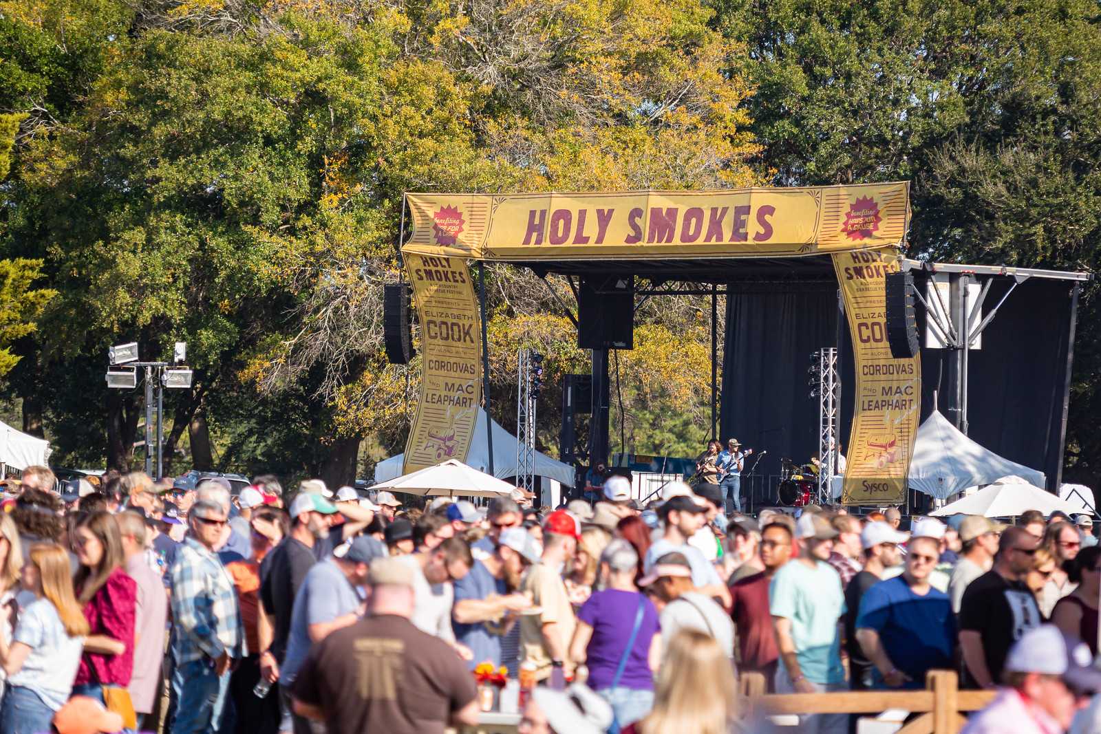 Holy Smokes Draws Thousands of Barbecue Fans to the Lowcountry The